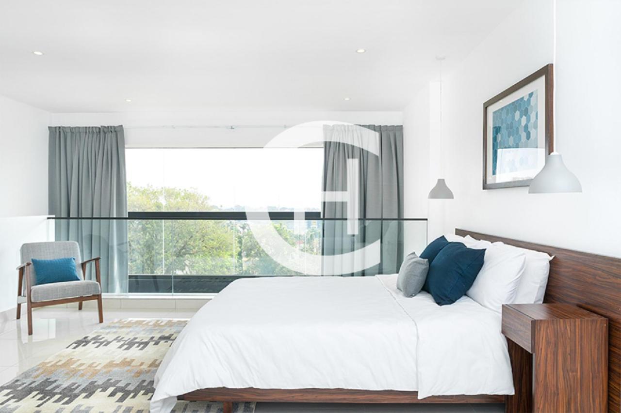 Embassy Gardens By Clifton Homes Accra Ngoại thất bức ảnh